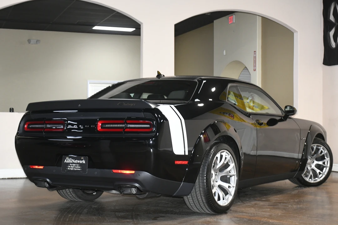 2023 Dodge Challenger SRT Hellcat 3rd Gen - Image 17 of 31