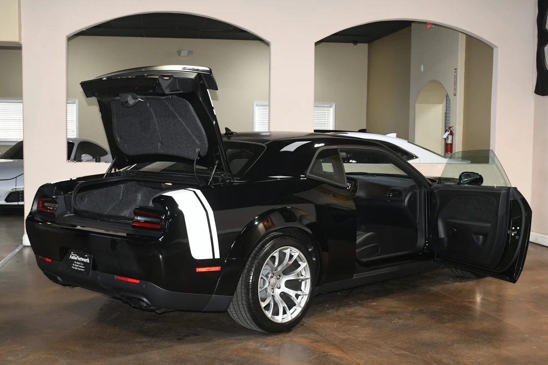 2023 Dodge Challenger SRT Hellcat 3rd Gen - Image 28 of 31