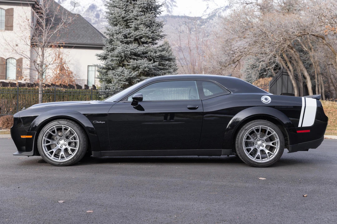 2023 Dodge Challenger SRT Hellcat 3rd Gen - Image 3 of 5