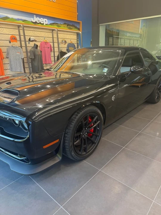 2023 Dodge Challenger SRT Hellcat 3rd Gen - Image 3 of 8