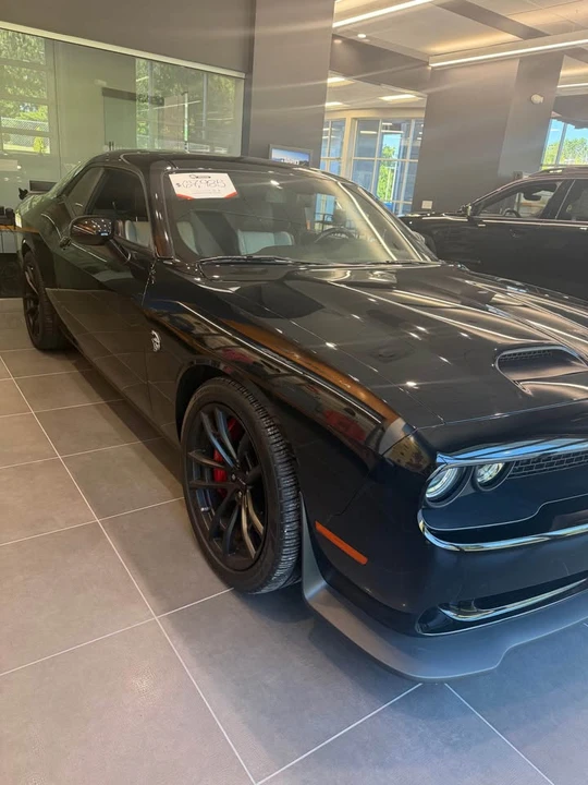 2023 Dodge Challenger SRT Hellcat 3rd Gen - Image 2 of 8
