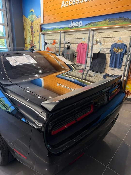 2023 Dodge Challenger SRT Hellcat 3rd Gen - Image 5 of 8
