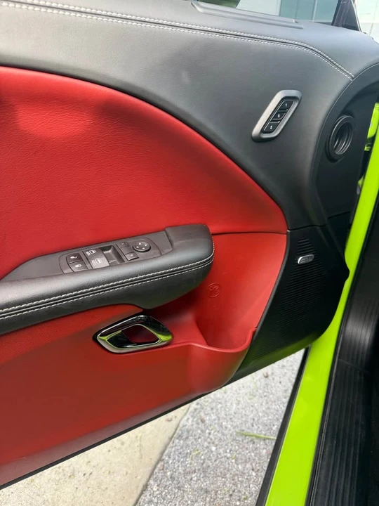2023 Dodge Challenger SRT Hellcat 3rd Gen - Image 10 of 15