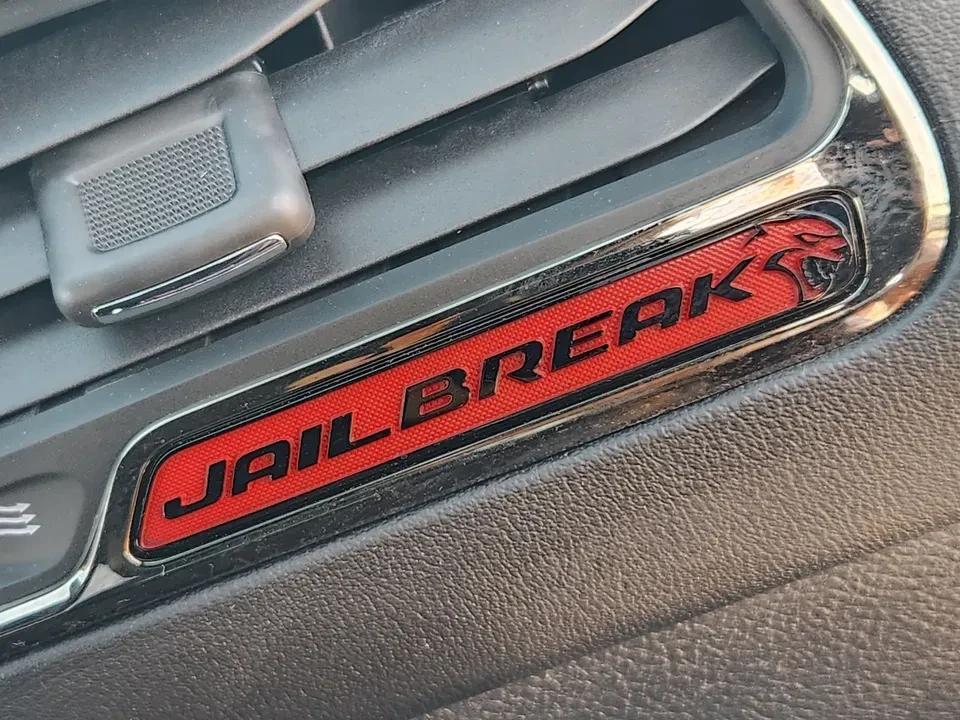 2023 Dodge Challenger SRT Hellcat 3rd Gen - Image 7 of 12