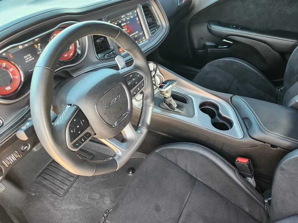 2023 Dodge Challenger SRT Hellcat 3rd Gen - Image 8 of 12