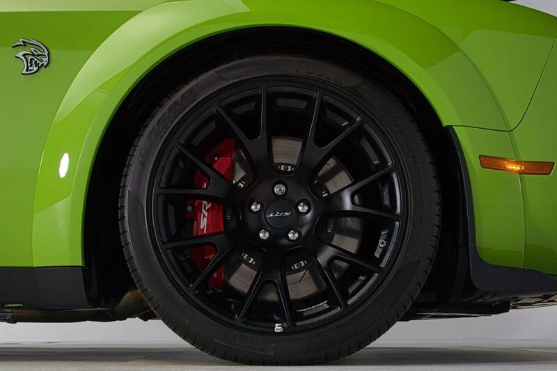 2023 Dodge Challenger SRT Hellcat 3rd Gen - Image 17 of 21