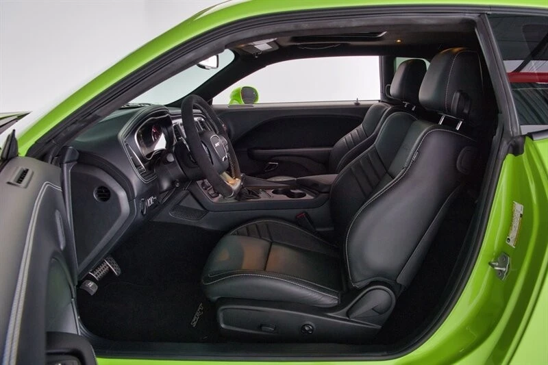 2023 Dodge Challenger SRT Hellcat 3rd Gen - Image 20 of 21