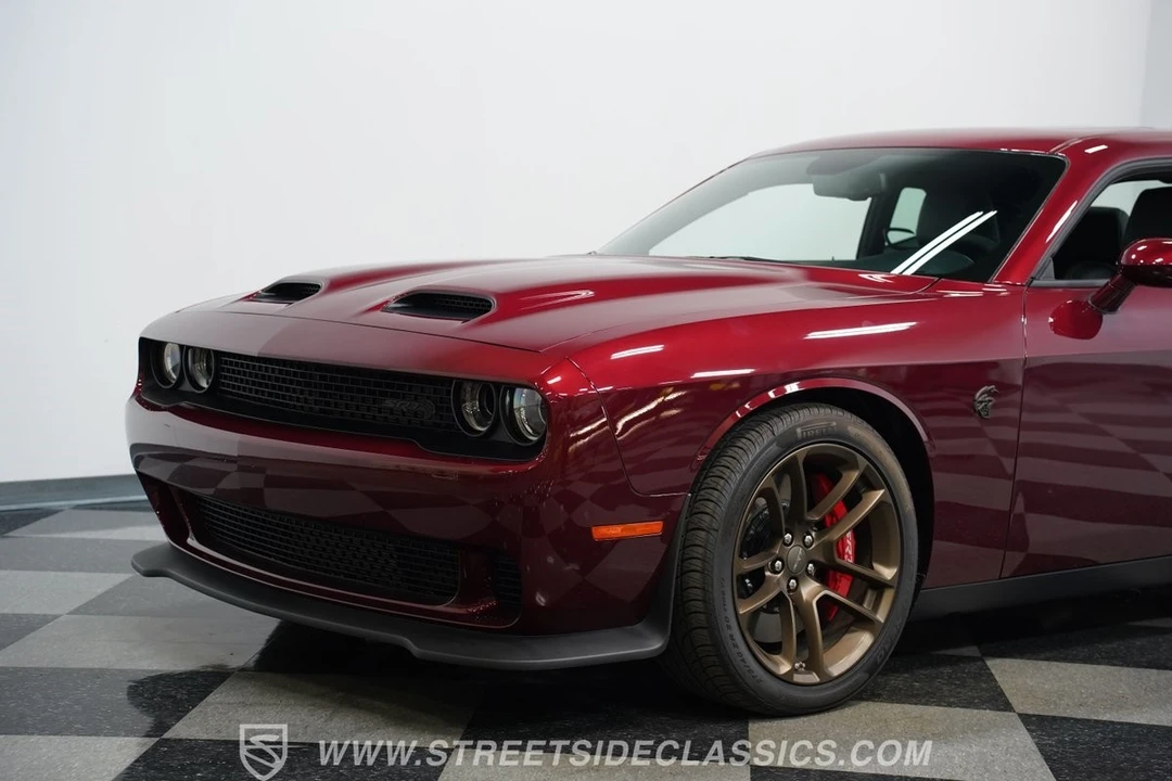 2023 Dodge Challenger SRT Hellcat 3rd Gen - Image 19 of 21
