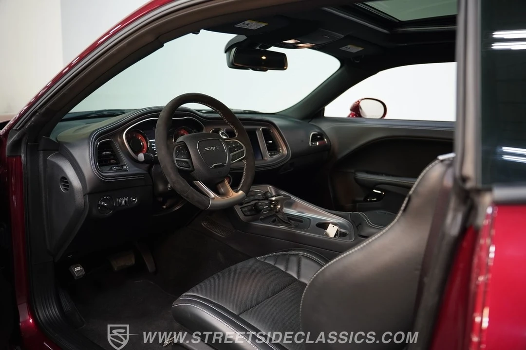 2023 Dodge Challenger SRT Hellcat 3rd Gen - Image 5 of 12