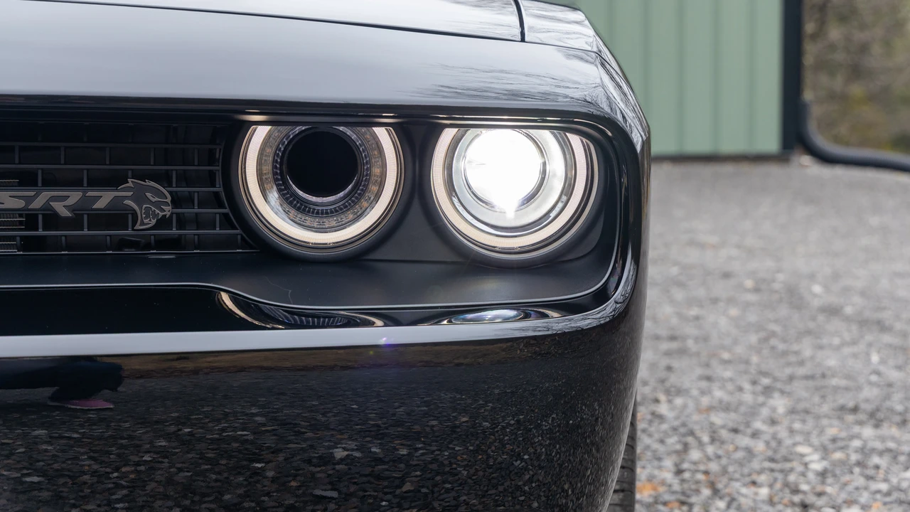 2023 Dodge Challenger SRT Hellcat 3rd Gen - Image 11 of 31