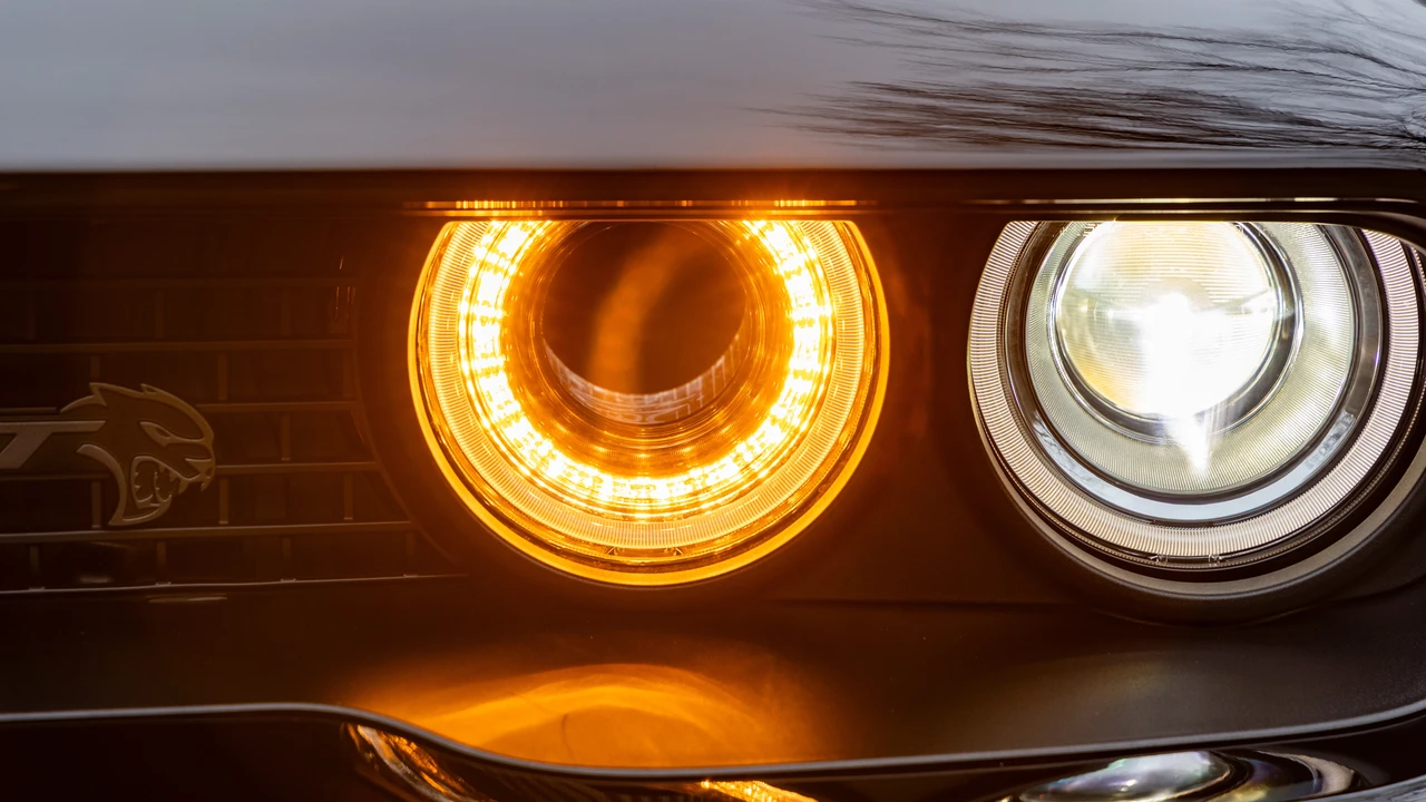 2023 Dodge Challenger SRT Hellcat 3rd Gen - Image 13 of 31
