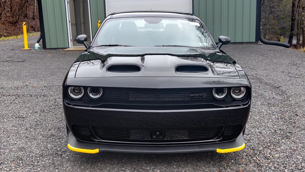 2023 Dodge Challenger SRT Hellcat 3rd Gen - Image 2 of 31