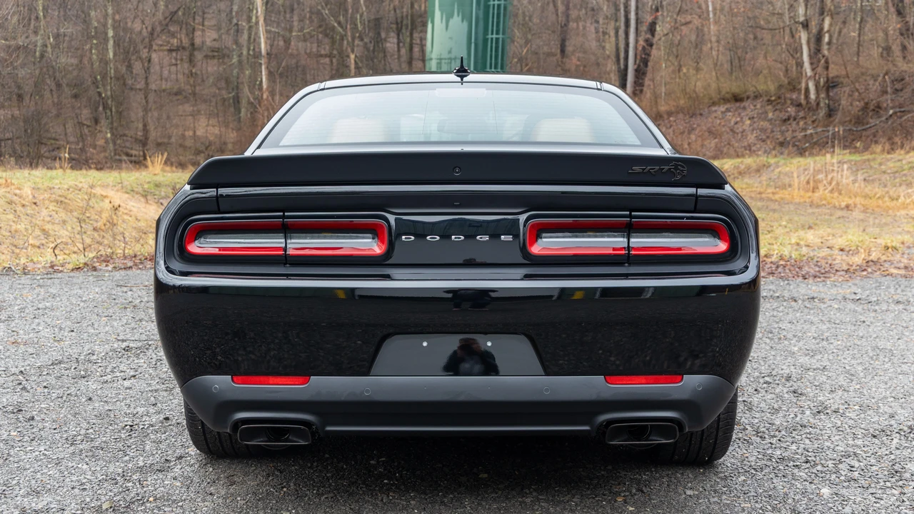 2023 Dodge Challenger SRT Hellcat 3rd Gen - Image 6 of 31