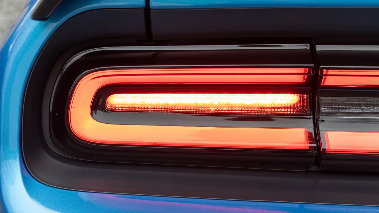 2023 Dodge Challenger SRT Hellcat 3rd Gen - Image 16 of 31