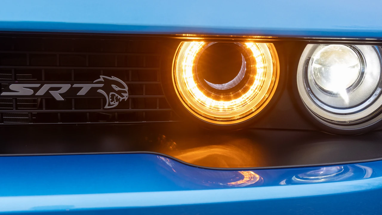 2023 Dodge Challenger SRT Hellcat 3rd Gen - Image 11 of 31