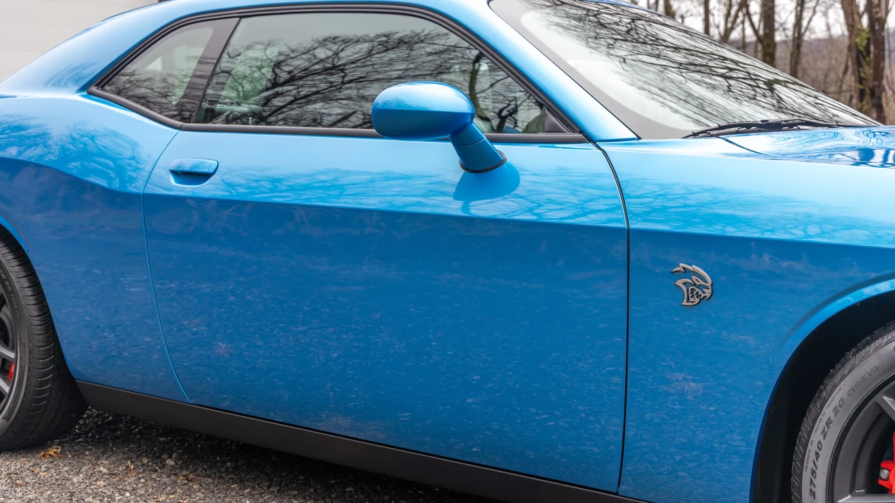 2023 Dodge Challenger SRT Hellcat 3rd Gen - Image 19 of 31