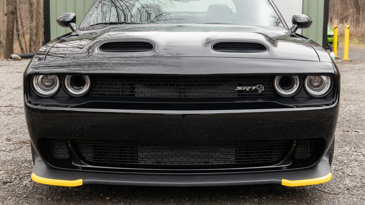 2023 Dodge Challenger SRT Hellcat 3rd Gen - Image 10 of 31