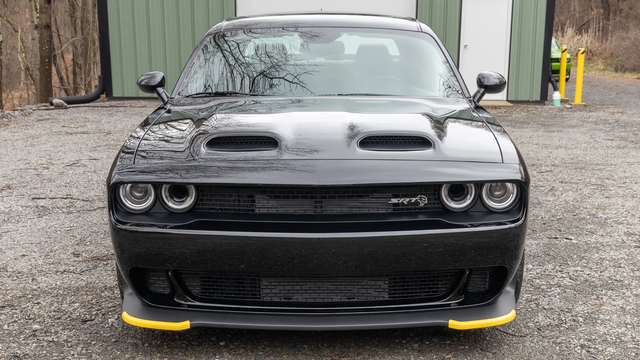 2023 Dodge Challenger SRT Hellcat 3rd Gen - Image 2 of 31