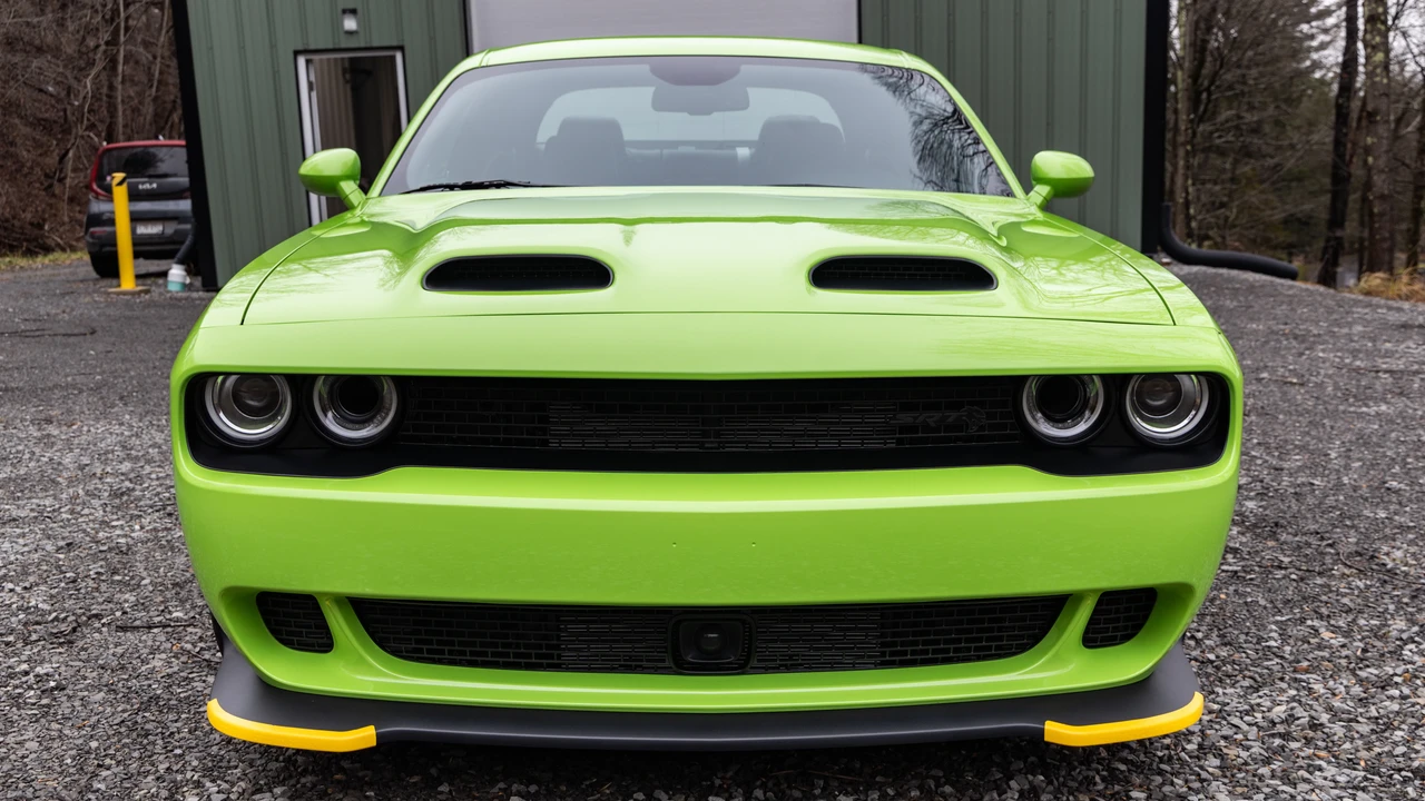 2023 Dodge Challenger SRT Hellcat 3rd Gen - Image 2 of 31