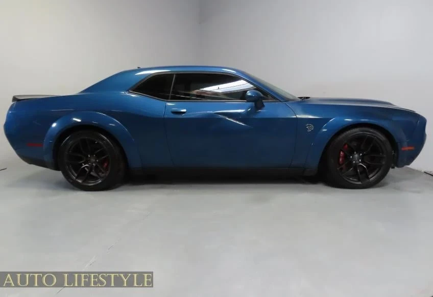 2023 Dodge Challenger SRT Hellcat 3rd Gen - Image 10 of 21