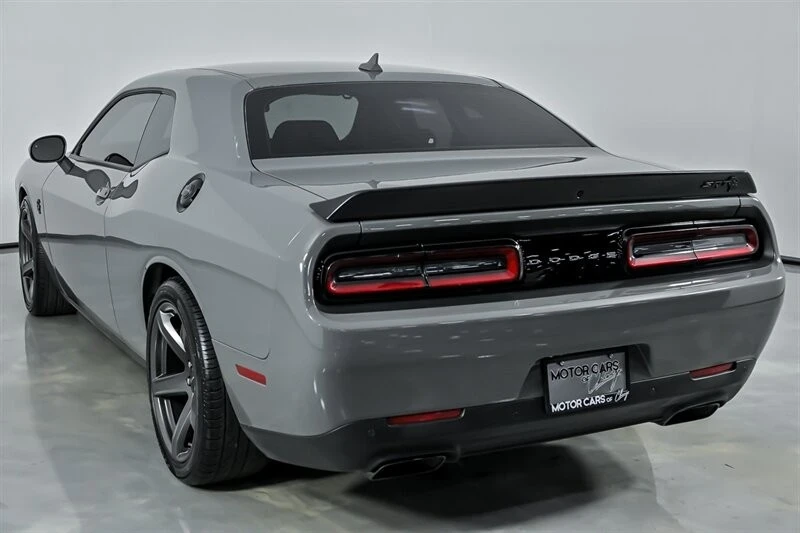 2023 Dodge Challenger SRT Hellcat 3rd Gen - Image 10 of 12