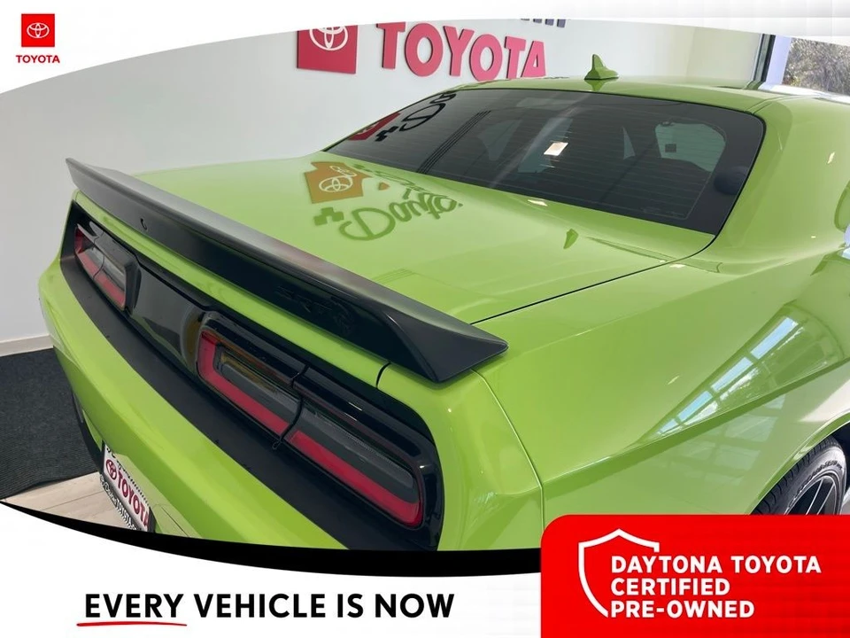 2023 Dodge Challenger SRT Hellcat 3rd Gen - Image 9 of 12