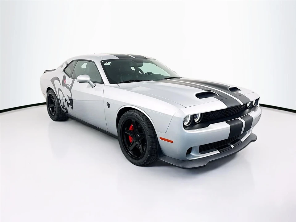 2023 Dodge Challenger SRT Hellcat 3rd Gen - Image 2 of 31