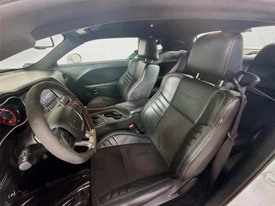 2023 Dodge Challenger SRT Hellcat 3rd Gen - Image 19 of 21