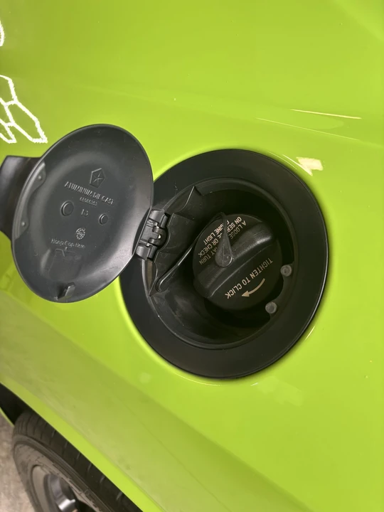 2023 Dodge Challenger SRT Hellcat 3rd Gen - Image 31 of 31