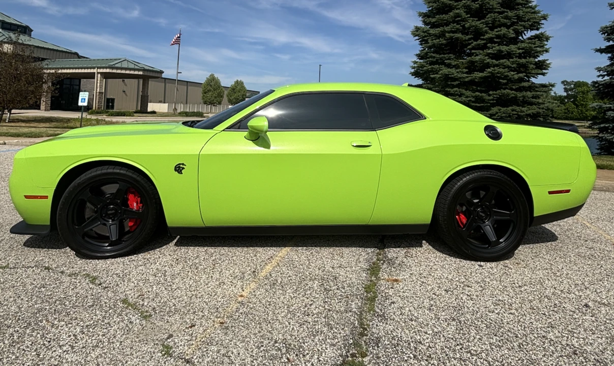 2023 Dodge Challenger SRT Hellcat 3rd Gen - Image 20 of 31