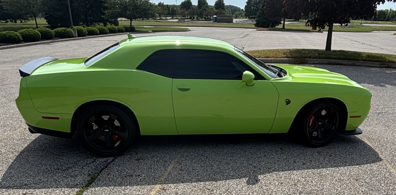 2023 Dodge Challenger SRT Hellcat 3rd Gen - Image 9 of 31