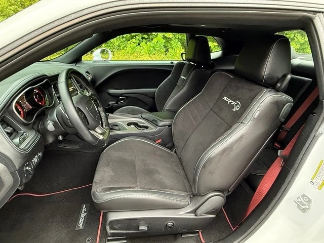 2023 Dodge Challenger SRT Hellcat 3rd Gen - Image 11 of 31