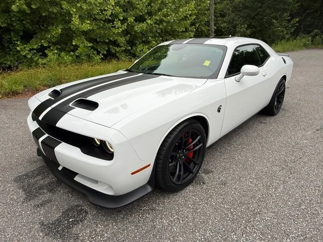 2023 Dodge Challenger SRT Hellcat 3rd Gen - Image 2 of 31