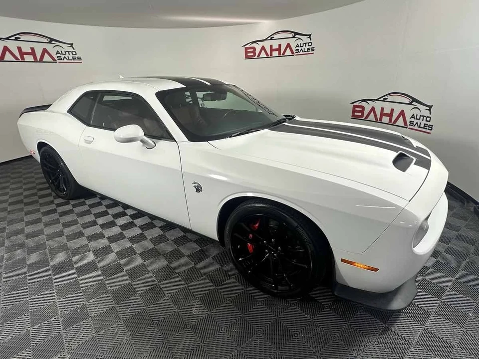 2023 Dodge Challenger SRT Hellcat 3rd Gen - Image 11 of 21
