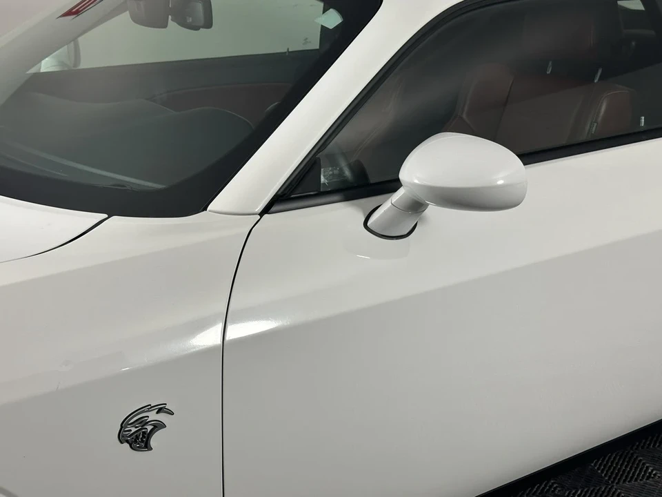 2023 Dodge Challenger SRT Hellcat 3rd Gen - Image 15 of 21