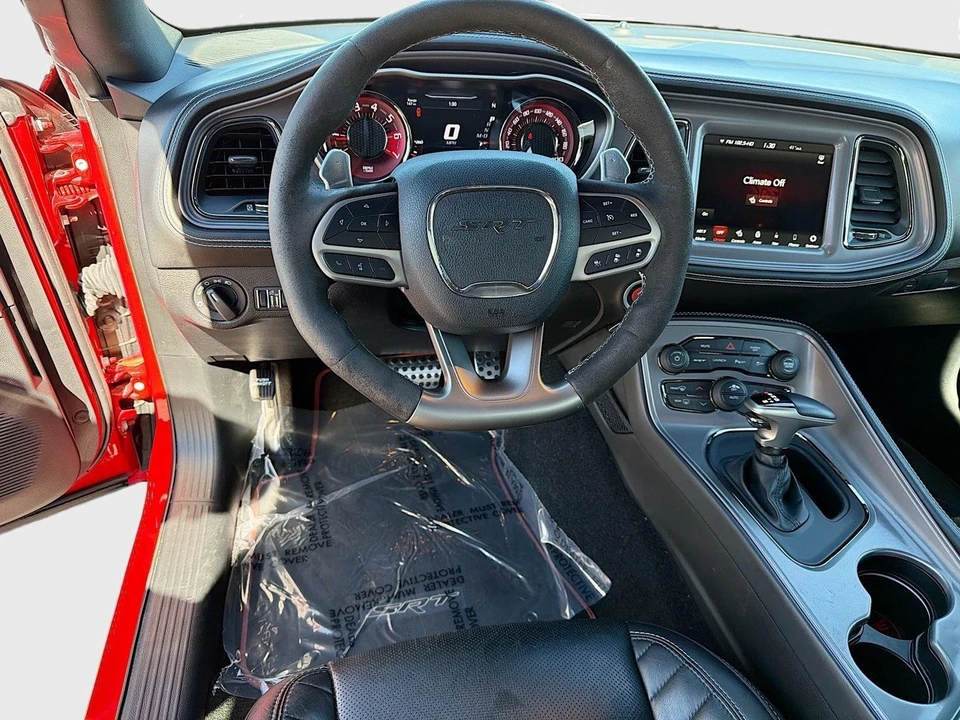 2023 Dodge Challenger SRT Hellcat 3rd Gen - Image 15 of 31