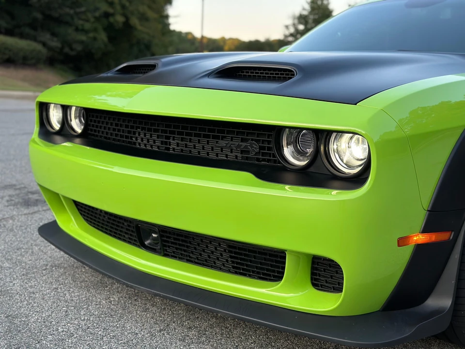 2023 Dodge Challenger SRT Hellcat 3rd Gen - Image 15 of 31