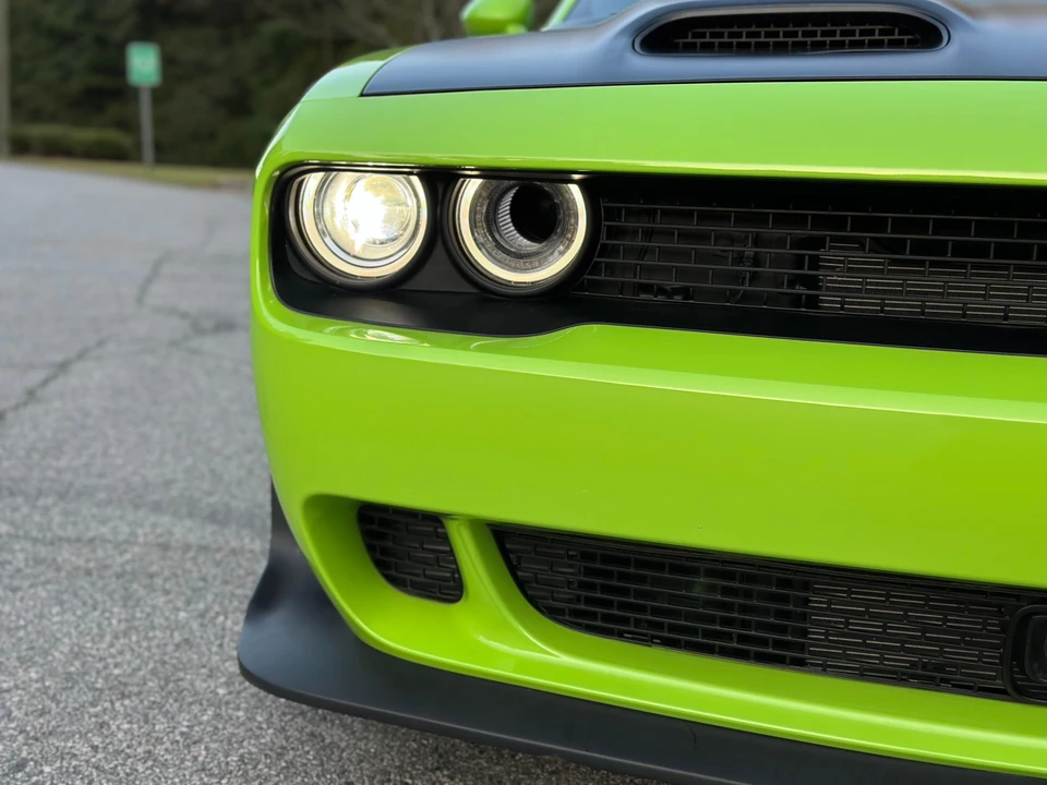 2023 Dodge Challenger SRT Hellcat 3rd Gen - Image 12 of 31