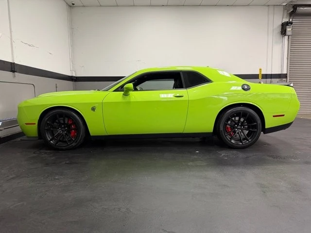2023 Dodge Challenger SRT Hellcat 3rd Gen - Image 8 of 31