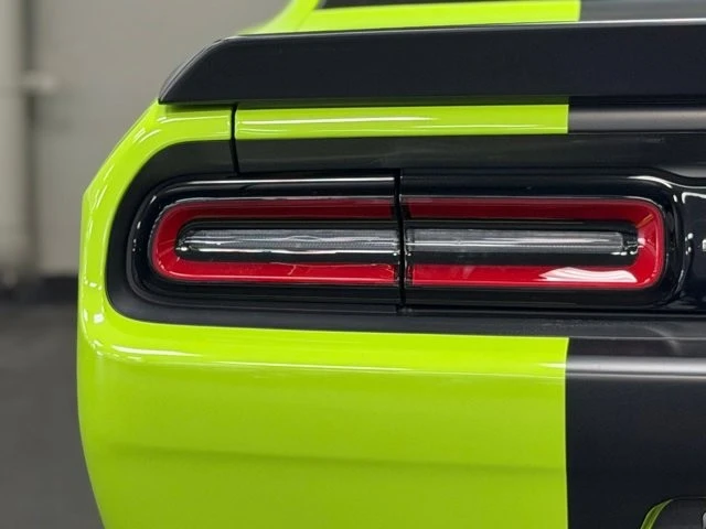 2023 Dodge Challenger SRT Hellcat 3rd Gen - Image 14 of 31