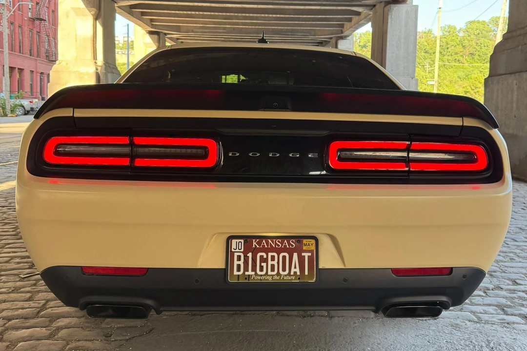 2023 Dodge Challenger SRT Hellcat 3rd Gen - Image 5 of 31