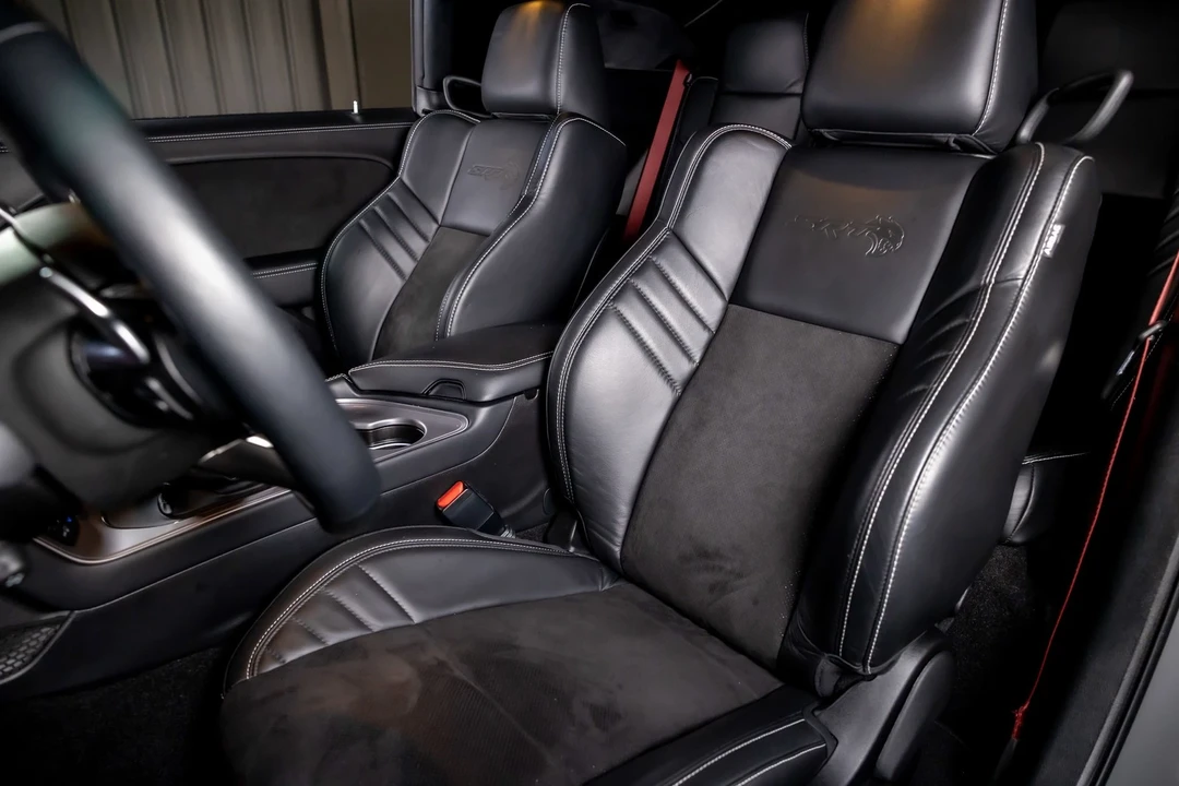 2023 Dodge Challenger SRT Hellcat 3rd Gen - Image 5 of 12