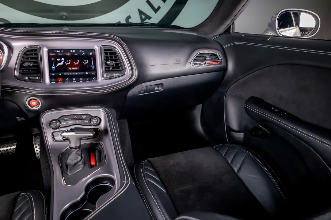2023 Dodge Challenger SRT Hellcat 3rd Gen - Image 8 of 12