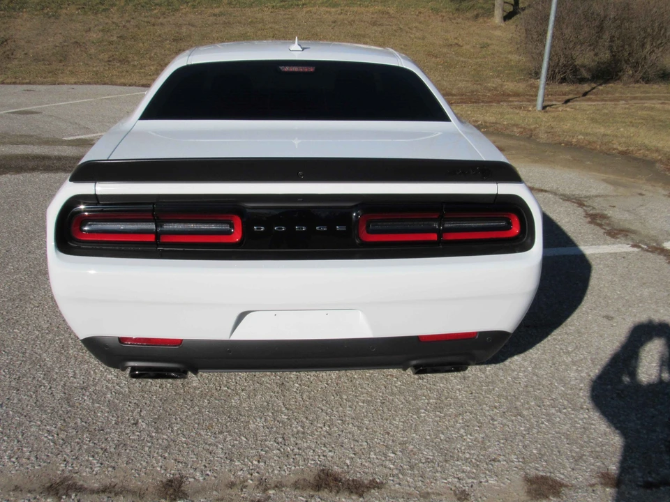 2023 Dodge Challenger SRT Hellcat 3rd Gen - Image 14 of 31