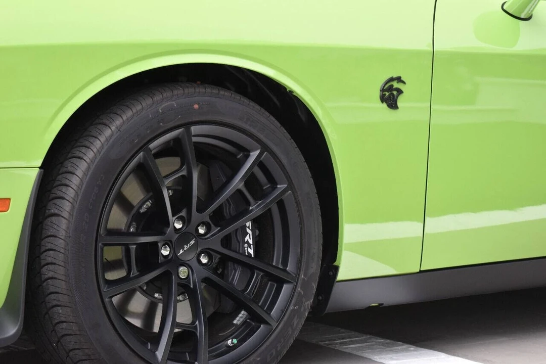 2023 Dodge Challenger SRT Hellcat 3rd Gen - Image 15 of 21
