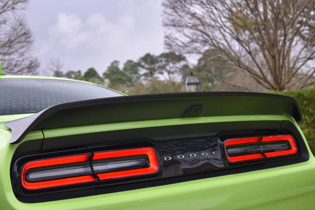 2023 Dodge Challenger SRT Hellcat 3rd Gen - Image 19 of 21