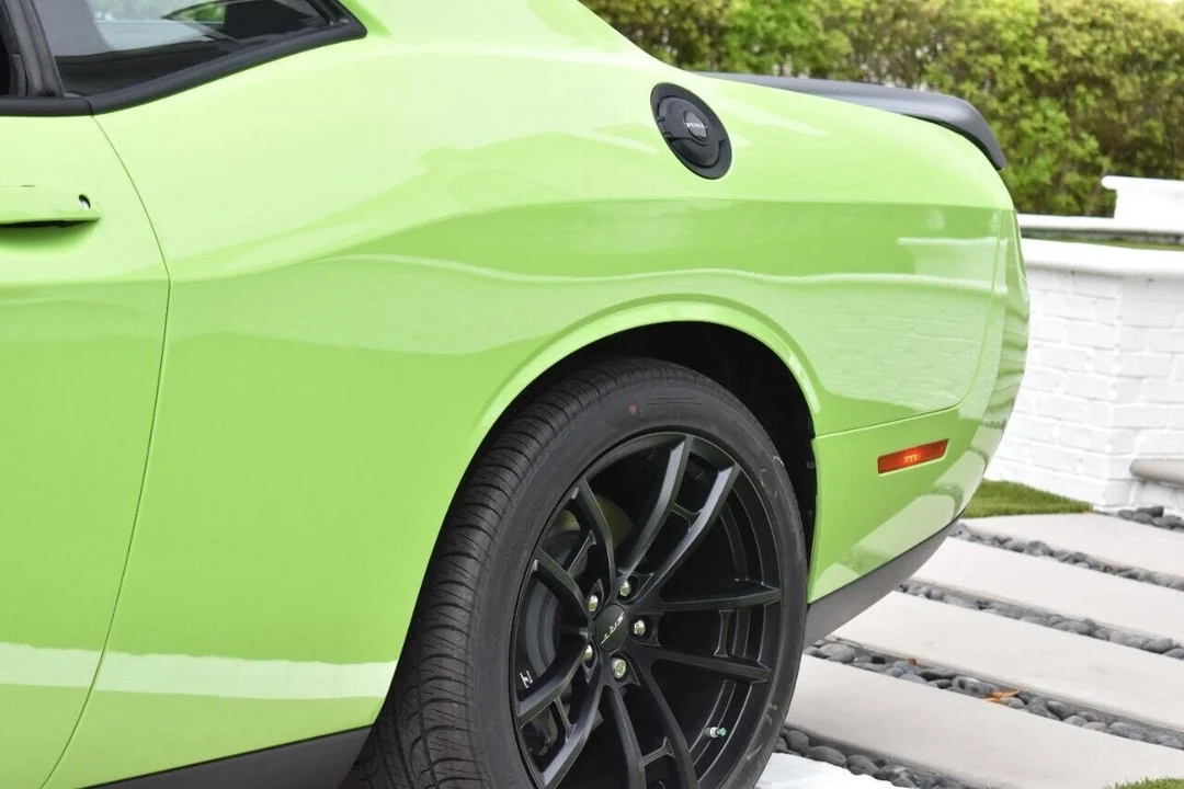 2023 Dodge Challenger SRT Hellcat 3rd Gen - Image 16 of 21