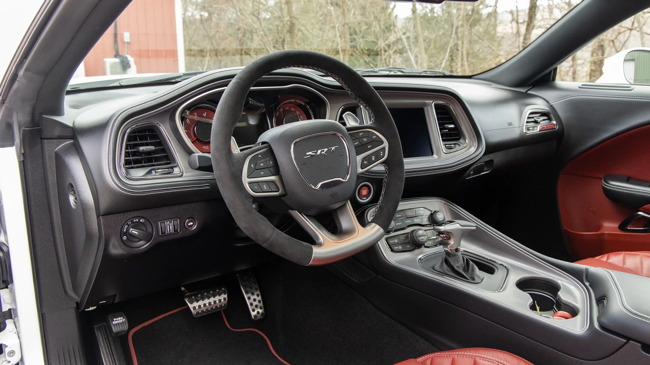 2023 Dodge Challenger SRT Hellcat 3rd Gen - Image 28 of 31