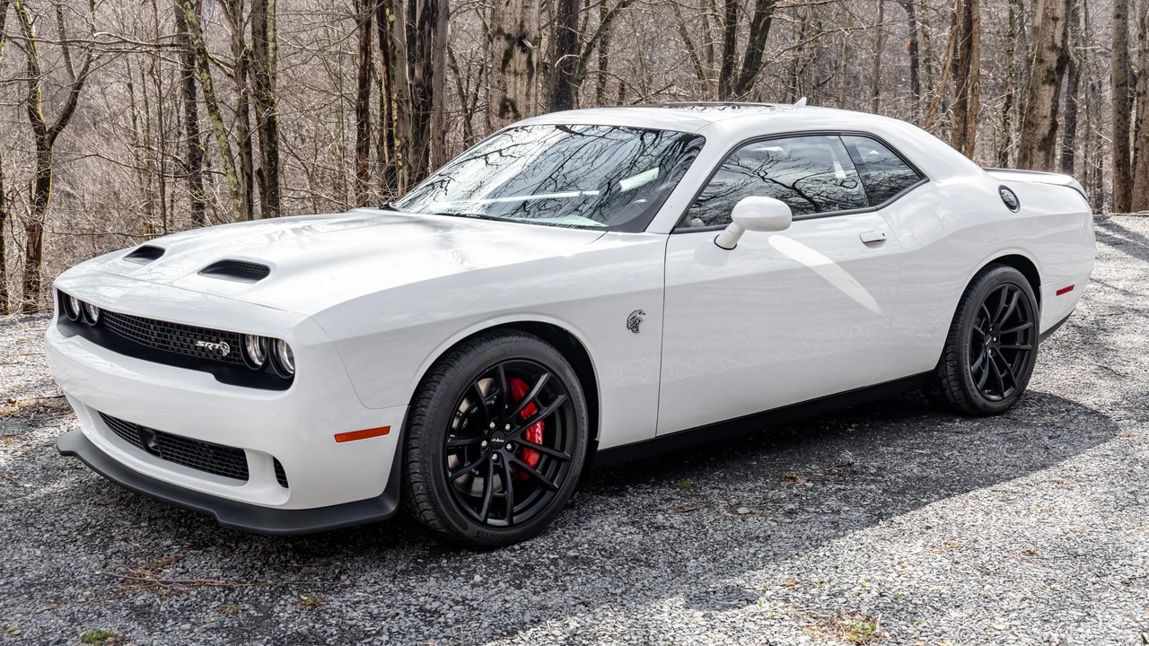2023 Dodge Challenger SRT Hellcat 3rd Gen - Image 8 of 31