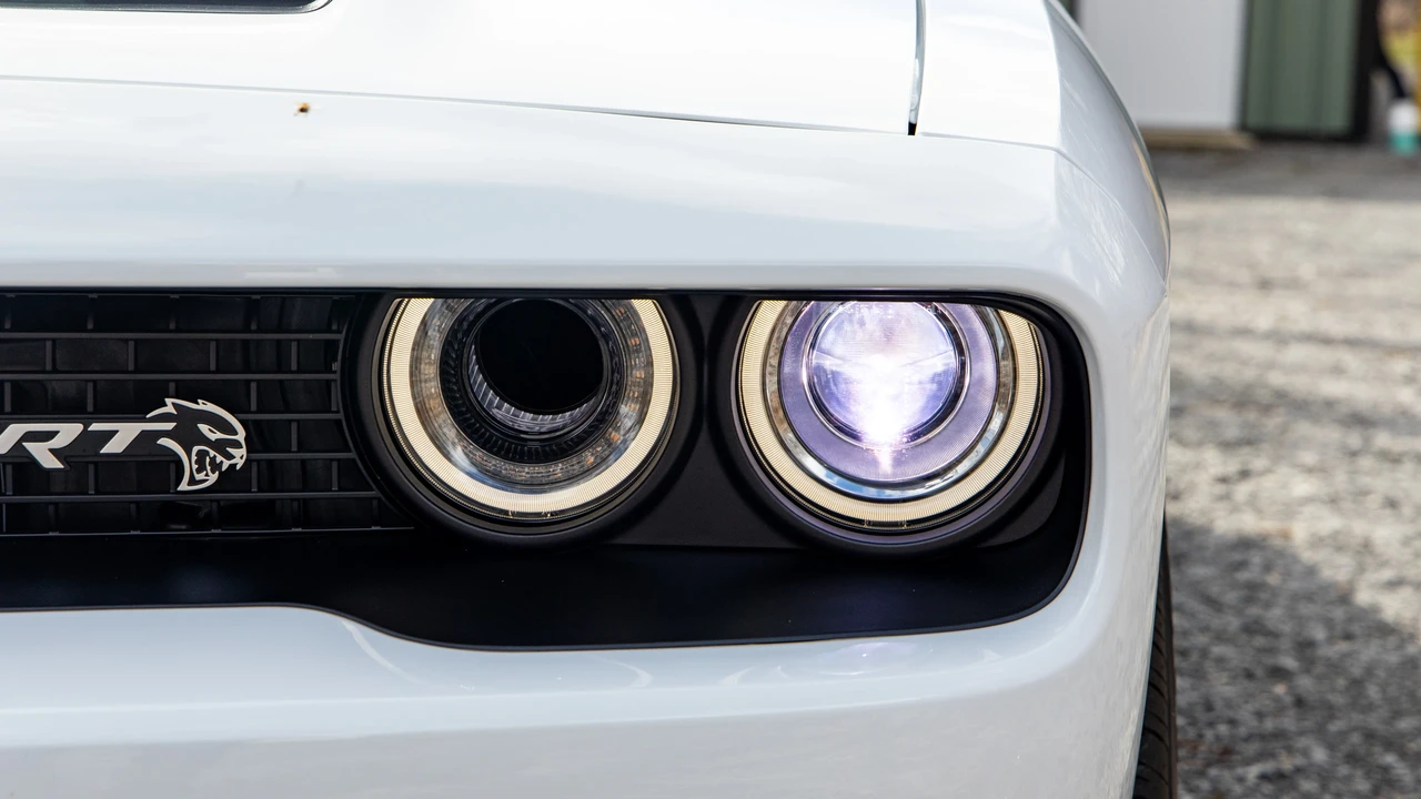 2023 Dodge Challenger SRT Hellcat 3rd Gen - Image 9 of 31